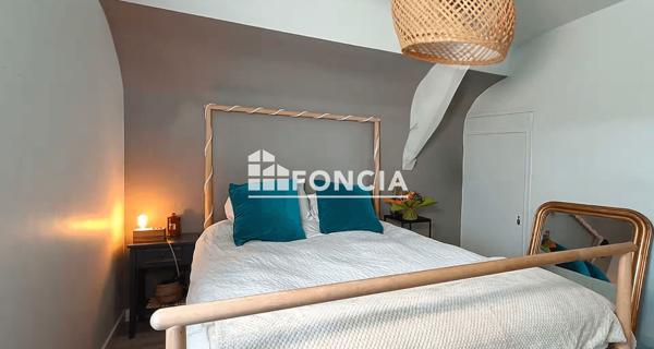 À vendre Maison 7 pièces 189 m² - Laval 53000