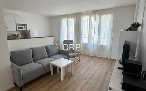 Appartement à louer    5 pièces • 79,99 m2 Vitry-sur-Seine