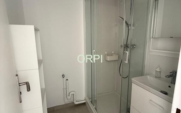Appartement à louer    5 pièces • 79,99 m2 Vitry-sur-Seine