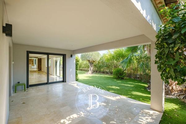Sainte-Maxime, Villa  300 m² à vendre