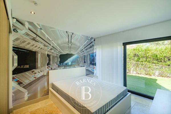 Sainte-Maxime, Villa  300 m² à vendre