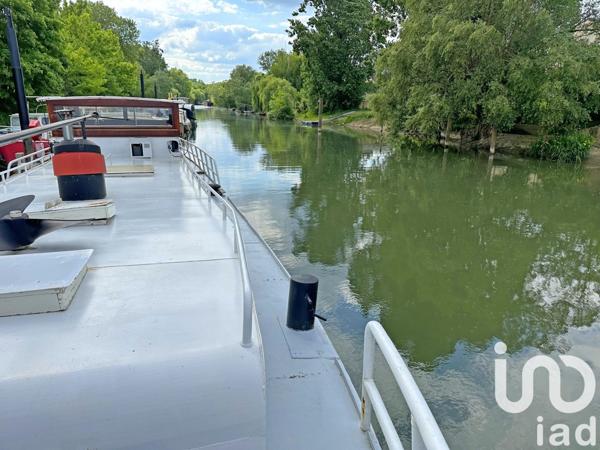 Péniche 3 pièces de 52 m² à Poissy (78300)