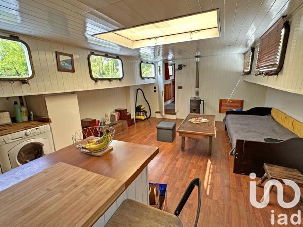 Péniche 3 pièces de 52 m² à Poissy (78300)