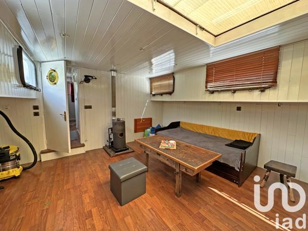 Péniche 3 pièces de 52 m² à Poissy (78300)