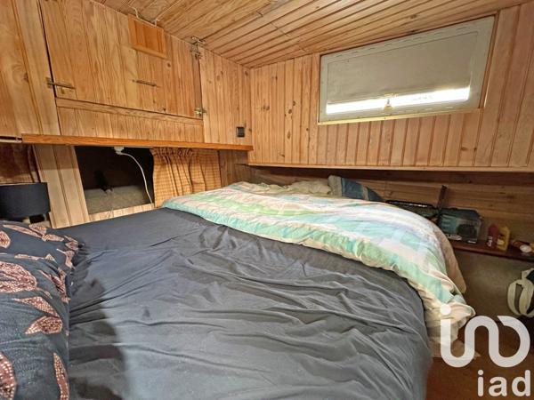 Péniche 3 pièces de 52 m² à Poissy (78300)