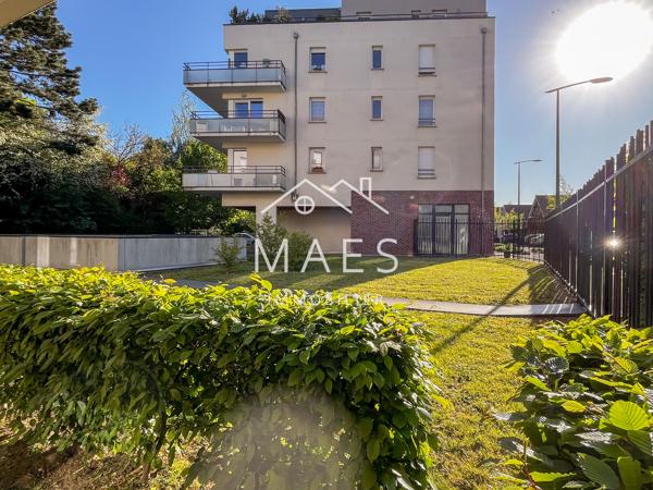 Superbe T3 avec terrasse plein sud et 2 parkings Résidence récente à Wambrechies