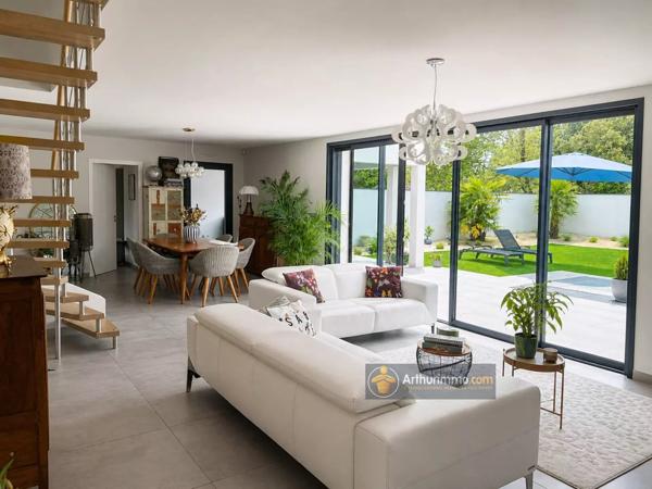 Vente Maison 6 pièces 145 m2 à Saint-Jean-de-Monts
