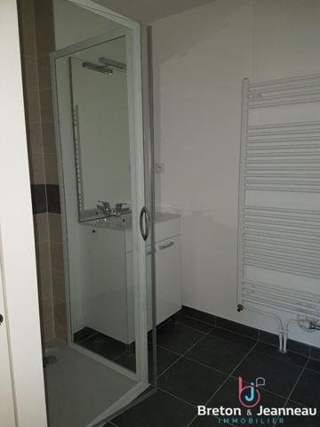 Appartement T2 dans résidence récente à Laval