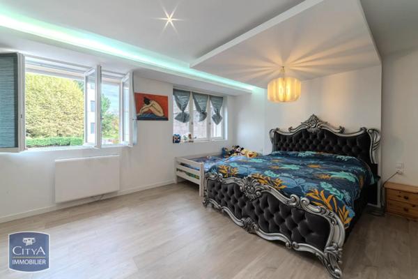 Maison à vendre 4 pièces 147m²