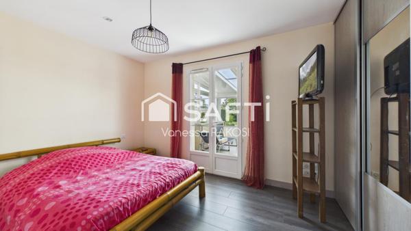 AULNAY MAISON DE PLAIN-PIED - 150M2- 3 CHAMBRES VERANDA JARDIN