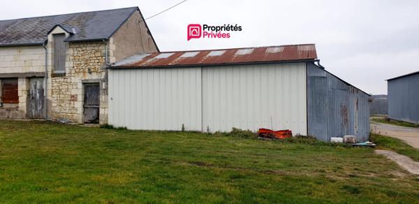 Propriété (ferme) avec 2 longères 330 m² + dépendances 640 m² et 20 ha de terre