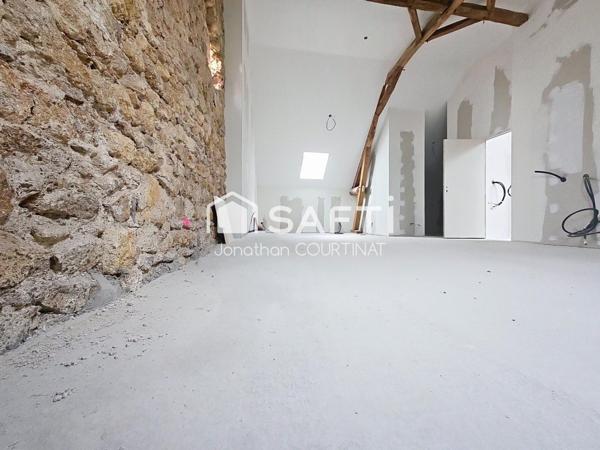 Grange rénovée - Fort potentiel - Abrest