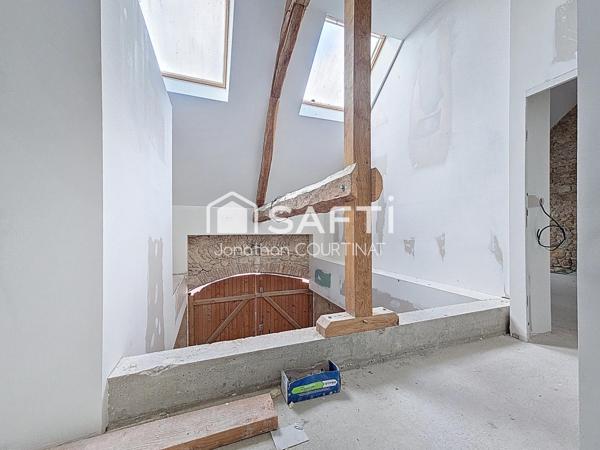 Grange rénovée - Fort potentiel - Abrest