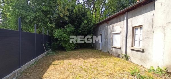 Bourges (18000) Maison de campagne à la ville