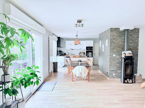 Maison familiale 6 pièces 160 m² Angers, quartier résidentiel proche Éventard