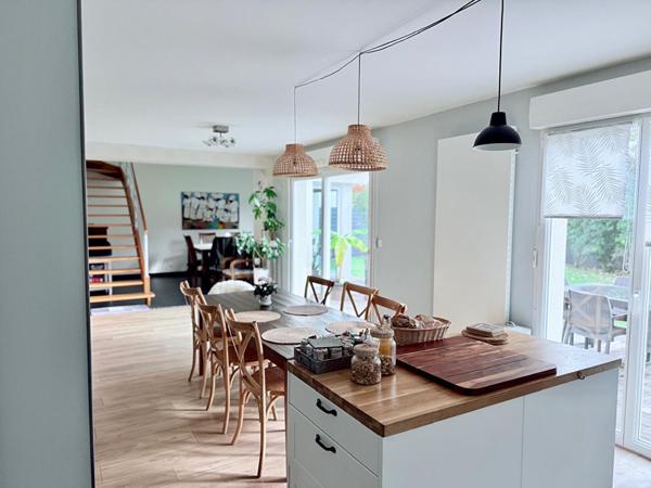 Maison familiale 6 pièces 160 m² Angers, quartier résidentiel proche Éventard