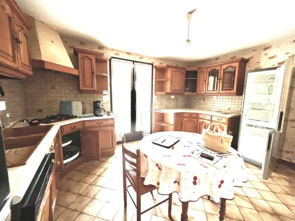 Maison à vendre |  Cognac |  5 pièces | 141 m²