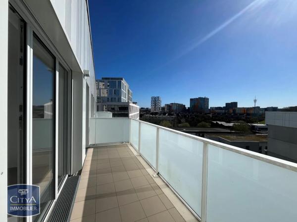 Appartement à louer 3 pièces 75.18m² Nantes (44000)