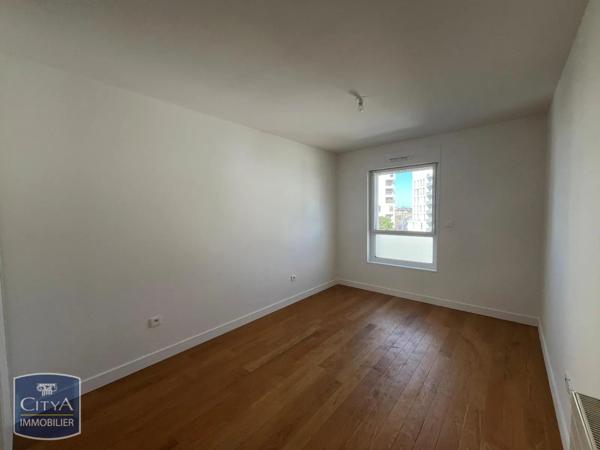 Appartement à louer 3 pièces 75.18m² Nantes (44000)