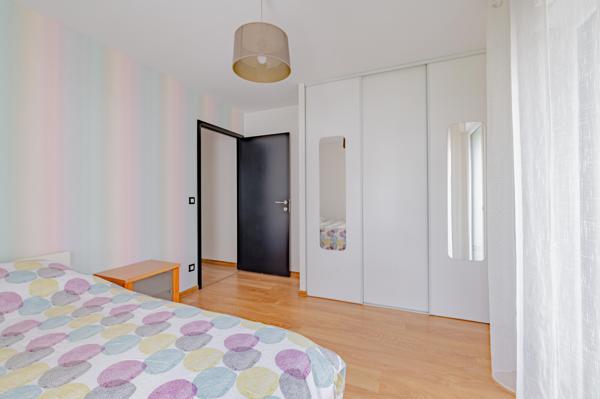 Noisy-le-Sec (93130) Appartement Duplex au calme avec terrasse et 2 parkings