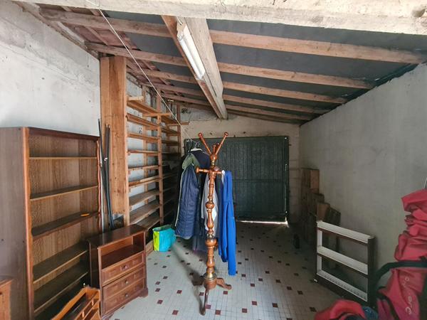 Environnement Exceptionnel, boisé, au calme 4 pièce(s) 92 m2, 2 garages !!!,  
St sebastien sur loire 44230