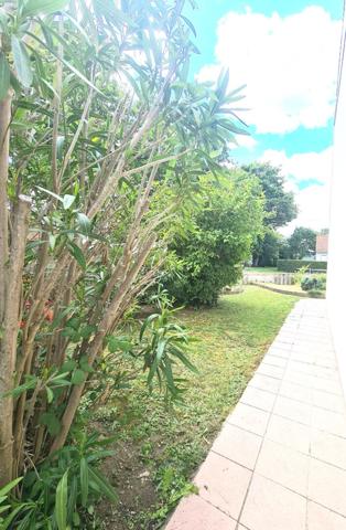 Environnement Exceptionnel, boisé, au calme 4 pièce(s) 92 m2, 2 garages !!!,  
St sebastien sur loire 44230