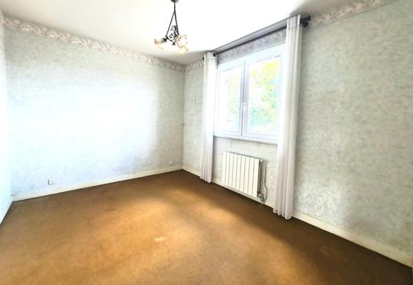 Environnement Exceptionnel, boisé, au calme 4 pièce(s) 92 m2, 2 garages !!!,  
St sebastien sur loire 44230