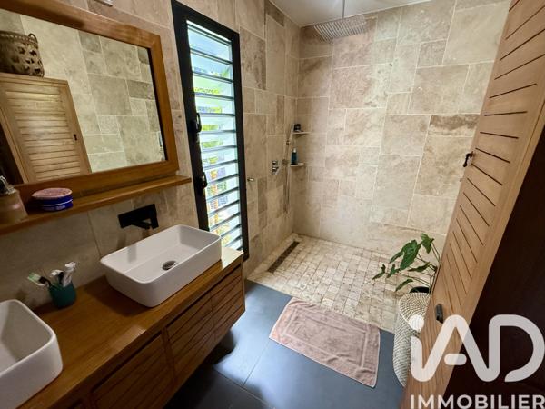 Maison à vendre 4 pièces 106 m² Le Tampon