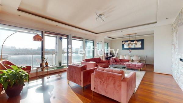 Appartement 5 pièces - 122 m² Exclusivité efficity