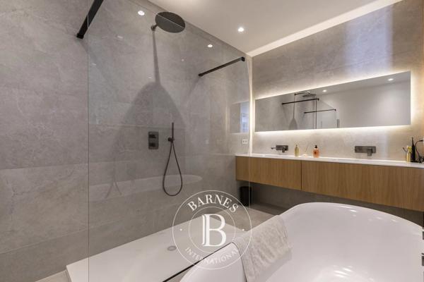 Paris 7ème, Maison 4 Chambres -  157 m² à vendre