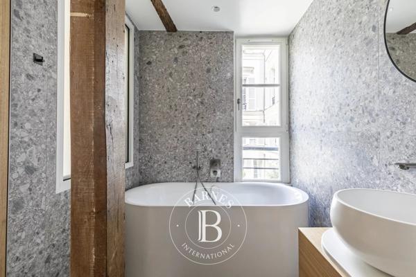 Paris 7ème, Maison 4 Chambres -  157 m² à vendre