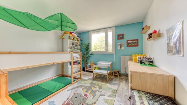 Appartement Roissy En Brie 4 pièce(s) 91 m2