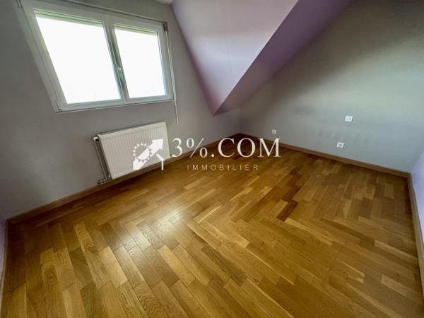 Maison 6 pièce(s) 4 chambre(s) 113 m²