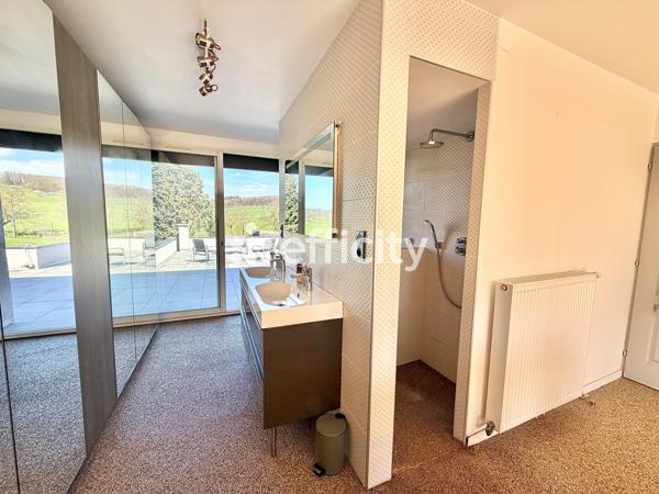 Maison 6 pièces - 177 m²