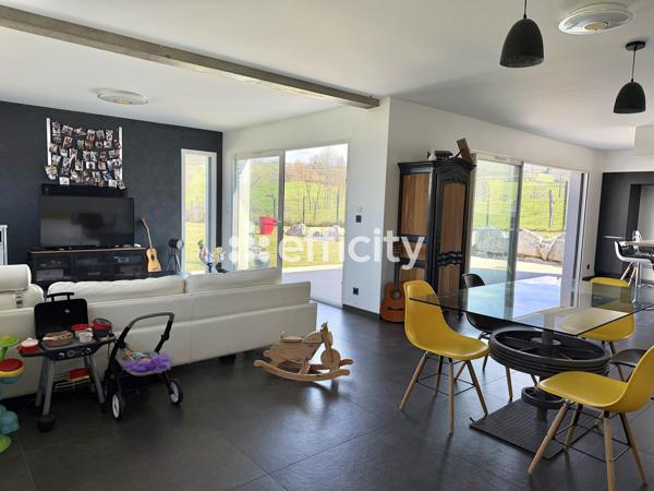 Maison 6 pièces - 177 m²