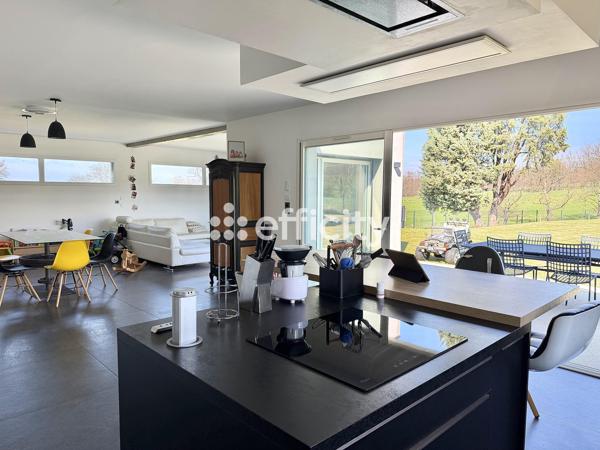 Maison 6 pièces - 177 m²