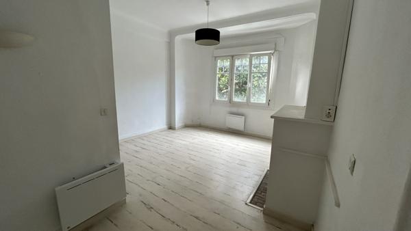 Appartement
                                                                                                                                                                                                                                                                                                                        3 pièce(s)                                                                                                                                                                                                          2 chambre(s)                                                                                                                                                                                                          56.87  m²