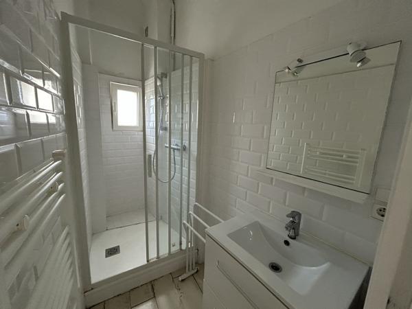 Appartement
                                                                                                                                                                                                                                                                                                                        3 pièce(s)                                                                                                                                                                                                          2 chambre(s)                                                                                                                                                                                                          56.87  m²