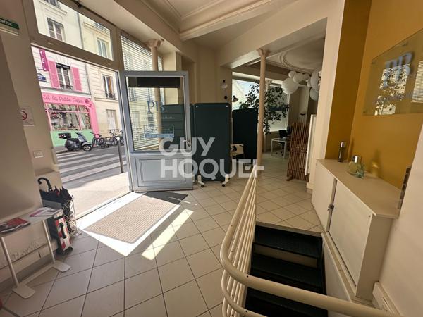 Local commercial Paris 106 m2