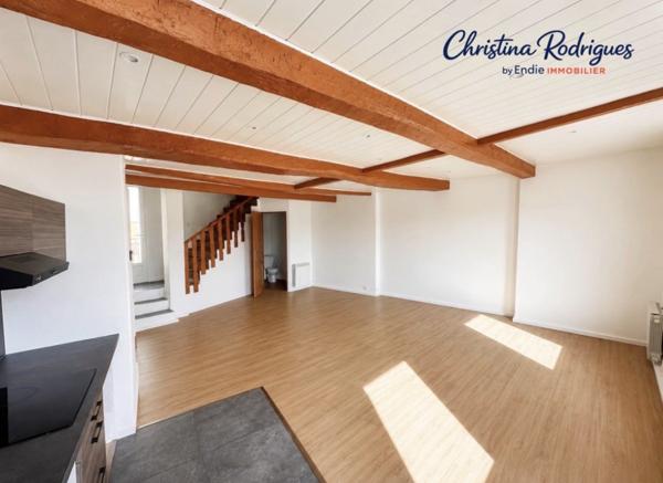SALERNES IMMEUBLE DE RAPPORT