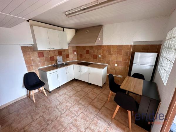 SALERNES IMMEUBLE DE RAPPORT