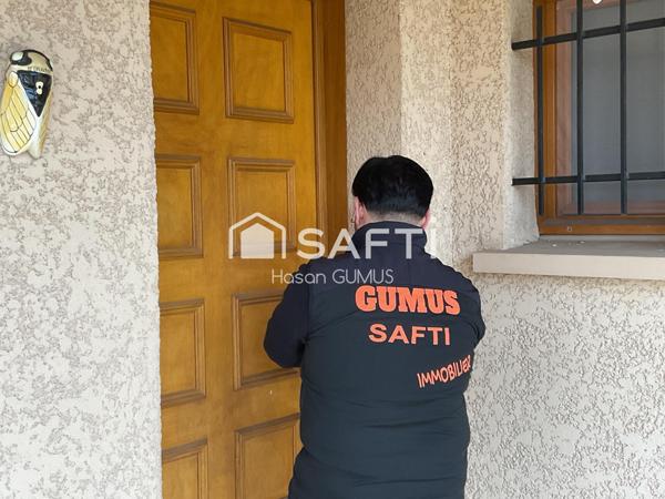 Maison lumineuse de 99 m² avec piscine et un vaste terrain ,vrai coin de paradis