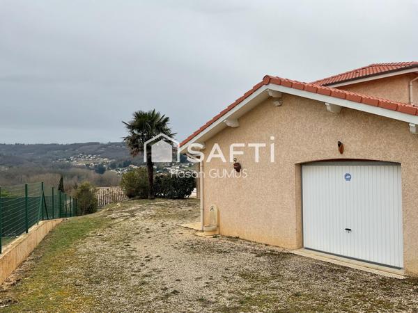 Maison lumineuse de 99 m² avec piscine et un vaste terrain ,vrai coin de paradis