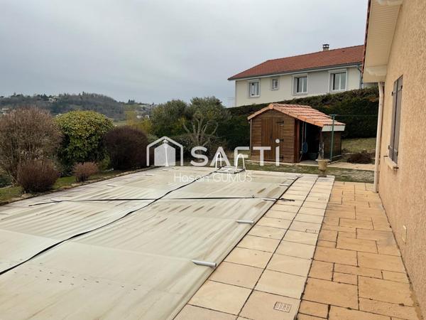 Maison lumineuse de 99 m² avec piscine et un vaste terrain ,vrai coin de paradis