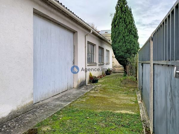 À vendre - Maison individuelle, 6 pièces située à Channay-sur-Lathan (37330)