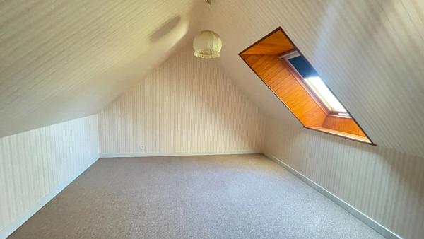 Maison à vendre de 165 m², 4 grandes chambres en ville LOUDEAC(22)