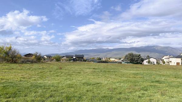 Terrain viabilisé libre de constructeur