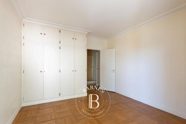 Saint-Germain-en-Laye, Appartement 1 Chambre -  68 m² à vendre