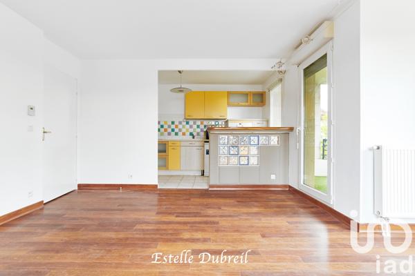 Apartment for sale 3 rooms 64 m² Guyancourt