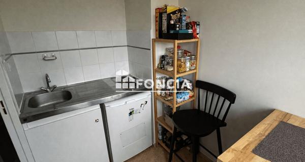 À vendre Studio 28.22 m² - Poitiers 86000